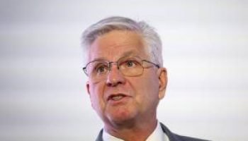 Candidato à Presidência do Fed Enfatiza Importância da Autonomia