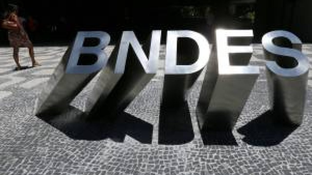 BNDES aprova R$ 5,2 bi para produtores rurais afetados por eventos climáticos
