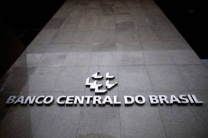 Banco Central define regras para remessa de dados sobre operações de câmbio com ativos virtuais