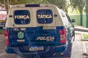 Polícia Militar detém trio suspeito de planejar roubo de veículo