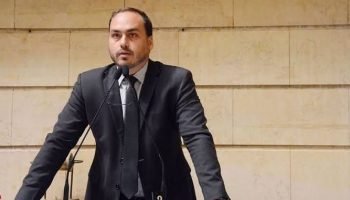 Carlos Bolsonaro declara apoio à candidatura de Flávio Bolsonaro à Presidência