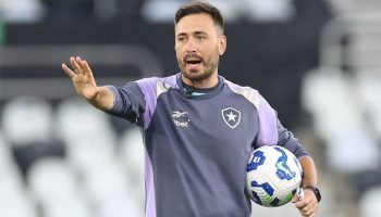 Botafogo Procura Substituto para Davide Ancelotti