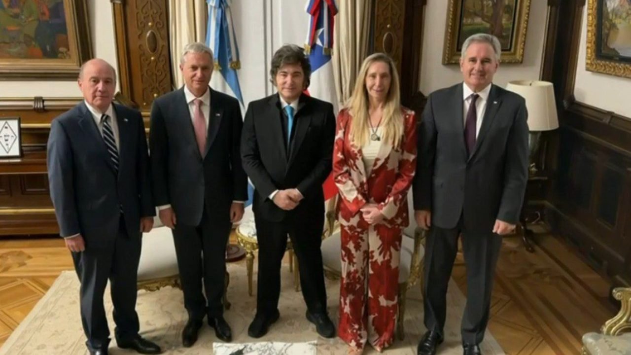 Kast Visita Milei e Projeta Cooperação Reforçada