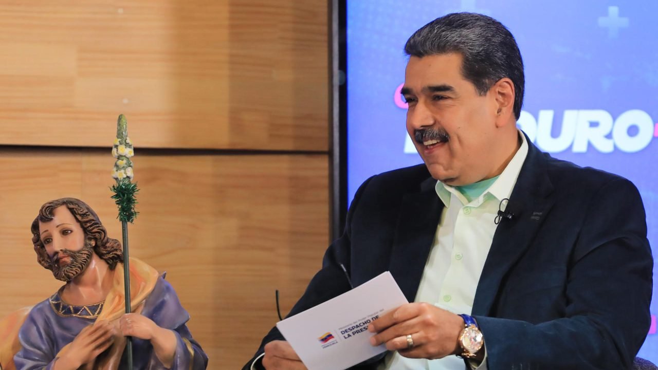 Maduro Ameaça Presidente Eleito do Chile
