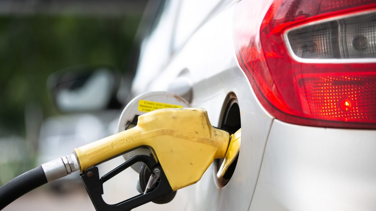 posto-de-combustivel-gasolina-etanol-metropoles-1-scaled-1