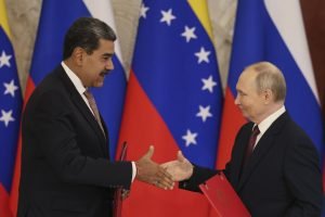 Rússia oferece apoio à Venezuela contra bloqueio dos EUA