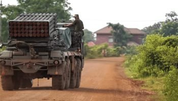 Tailândia lança ataques contra o Camboja em meio à retomada das tensões