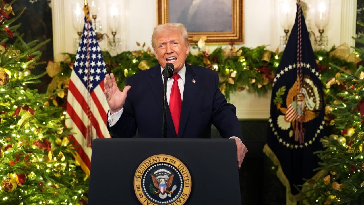 Trump apresenta balanço de governo e afirma ter promovido mudanças históricas nos EUA